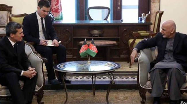 وزیر خارجه ترکمنستان در دیدار با مقام‌های افغان: آماده تطبیق پروژه‌های منطقه‌ای هستیم